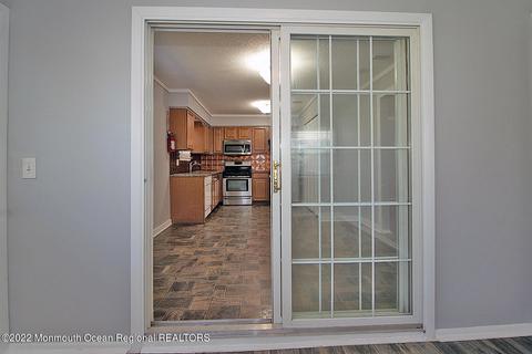 7 Oneida Ave, Waretown, NJ 08758 photo 10