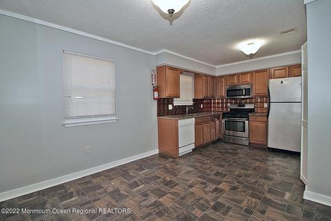 7 Oneida Ave, Waretown, NJ 08758 photo 7