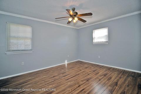 7 Oneida Ave, Waretown, NJ 08758 photo 17