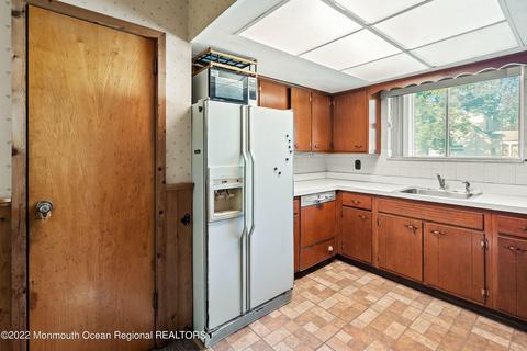 110 Station Dr, Forked River, NJ 08731 photo 12