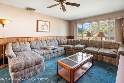 110 Station Dr, Forked River, NJ 08731 photo 6
