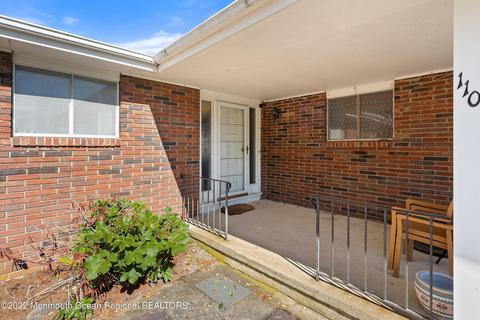 110 Station Dr, Forked River, NJ 08731 photo 4