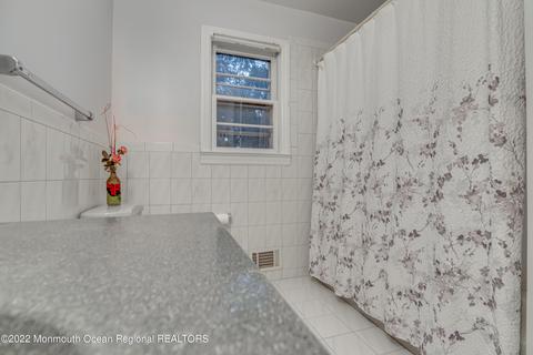 32 Herb Rd, Middletown, NJ 07748 photo 24