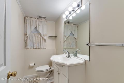 32 Herb Rd, Middletown, NJ 07748 photo 20