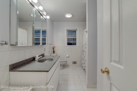 32 Herb Rd, Middletown, NJ 07748 photo 23