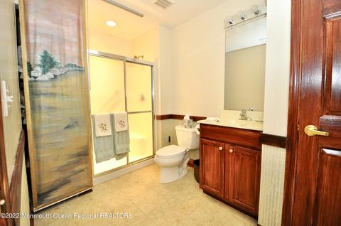 132 Spring Lake Blvd, Waretown, NJ 08758 photo 54