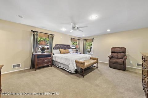 78 Fairview Rd, Clark, NJ 07066 photo 17