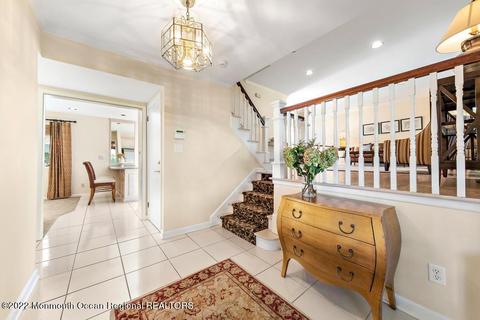 78 Fairview Rd, Clark, NJ 07066 photo 5