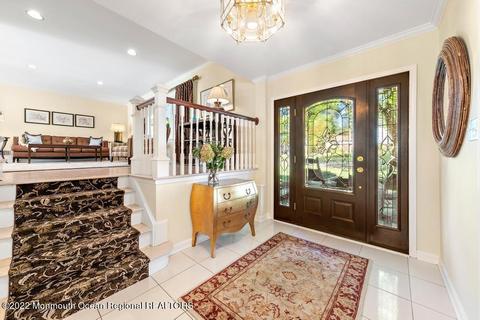 78 Fairview Rd, Clark, NJ 07066 photo 6