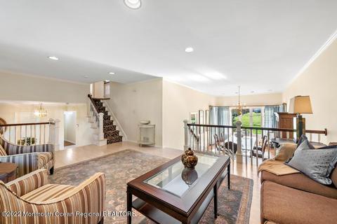 78 Fairview Rd, Clark, NJ 07066 photo 8