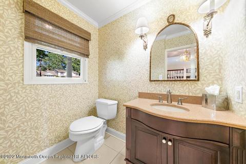 78 Fairview Rd, Clark, NJ 07066 photo 16