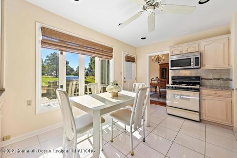 78 Fairview Rd, Clark, NJ 07066 photo 13