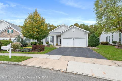 32 Spencer Dr, Jackson, NJ 08527 photo 3