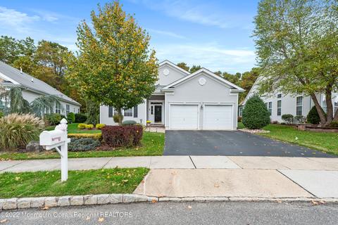 32 Spencer Dr, Jackson, NJ 08527 photo 2