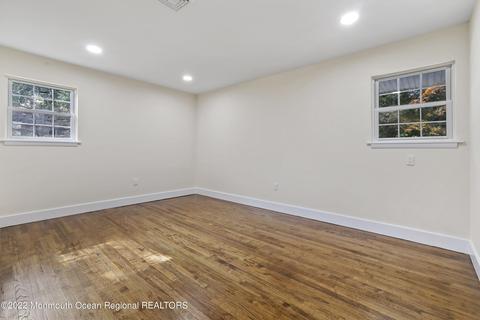 5 Weldon Rd, Matawan, NJ 07747 photo 15