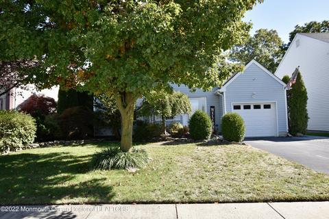 51 Red Maple Dr, Brick, NJ 08724 photo 2