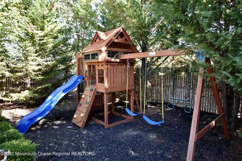 51 Red Maple Dr, Brick, NJ 08724 photo 41