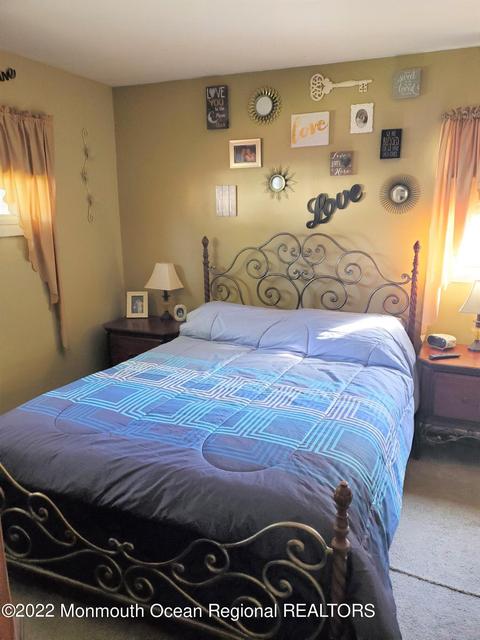 55 Farmbrook Dr, Old Bridge, NJ 08857 photo 14
