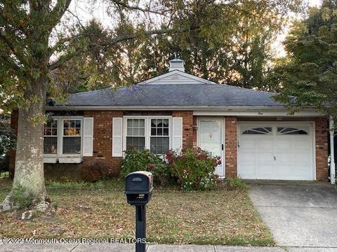 1 Abbey Rd, Brick, NJ 08723