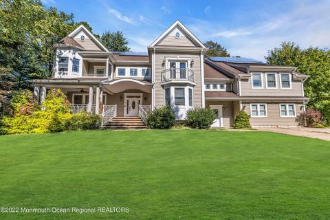 40 Steven Ln, Lakewood, NJ 08701