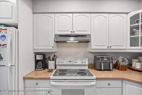 5 Island View Way #10, Sea Bright, NJ 07760 photo 22