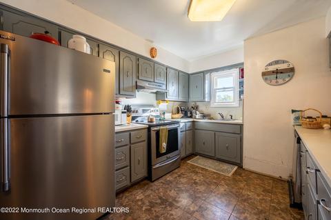 158 Mabel Ave, Leonardo, NJ 07737 photo 10