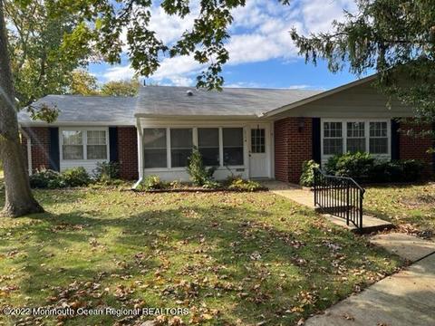 1261 Argyll Cir # a, Lakewood, NJ 08701