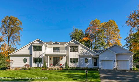 44 Queens Dr E, Little Silver, NJ 07739