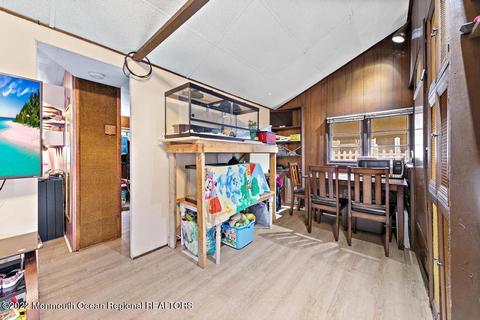 33 Central Ave, Waretown, NJ 08758 photo 9