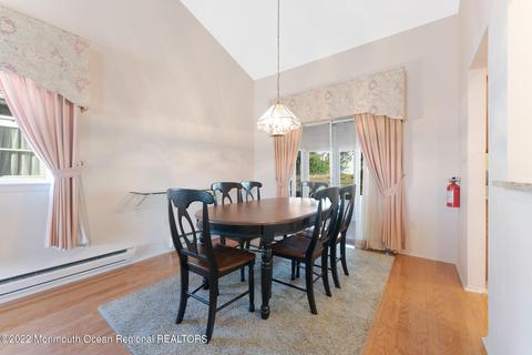 32 Thames Pl, Brick, NJ 08723 photo 8