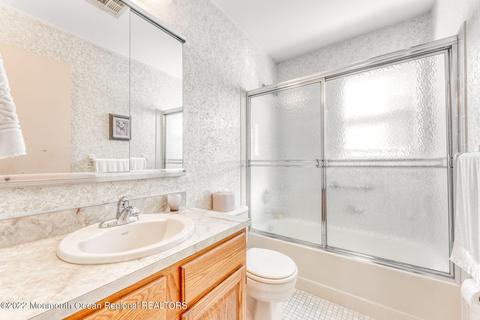 32 Thames Pl, Brick, NJ 08723 photo 12