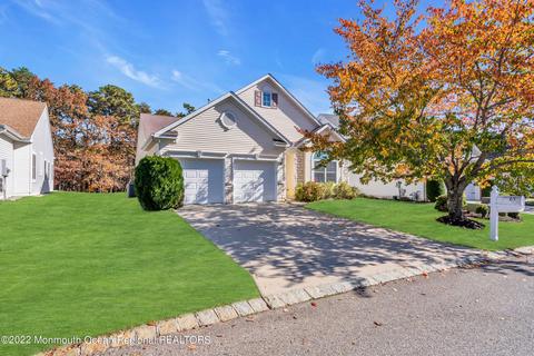 65 Strathmere St, Waretown, NJ 08758 photo 5