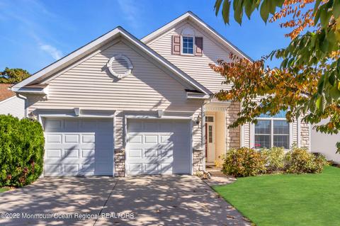 65 Strathmere St, Waretown, NJ 08758 photo 6