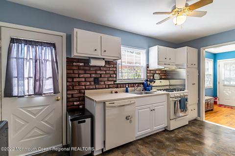 29 Castle Ave, Jackson, NJ 08527 photo 9
