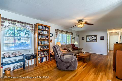 29 Castle Ave, Jackson, NJ 08527 photo 12