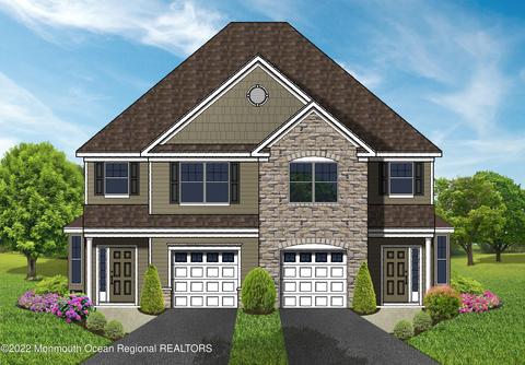 70 Orchard St, Freehold, NJ 07728