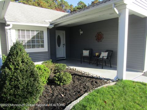 10 Abbey Ct, Forked River, NJ 08731 photo 3