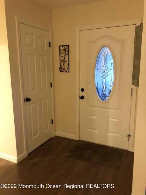 10 Abbey Ct, Forked River, NJ 08731 photo 4