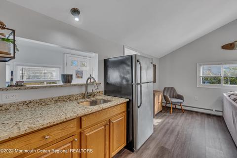 20 Central Ave, Waretown, NJ 08758 photo 11
