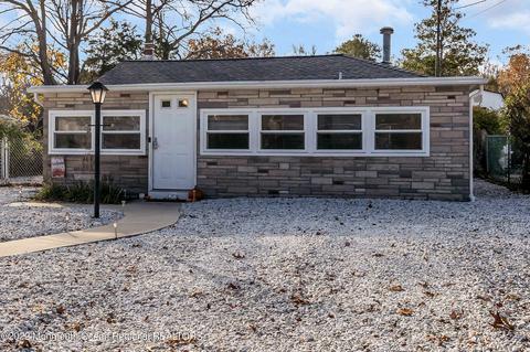 20 Central Ave, Waretown, NJ 08758 photo 1