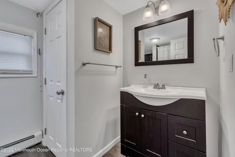 20 Central Ave, Waretown, NJ 08758 photo 22