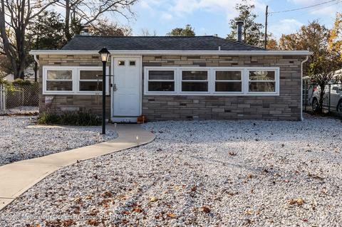 20 Central Ave, Waretown, NJ 08758 photo 2