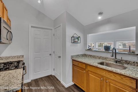 20 Central Ave, Waretown, NJ 08758 photo 9