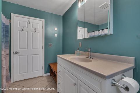 22 Joy Pl, Bayville, NJ 08721 photo 16