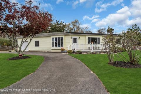 22 Joy Pl, Bayville, NJ 08721 photo 1