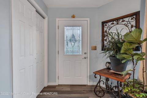 22 Joy Pl, Bayville, NJ 08721 photo 5
