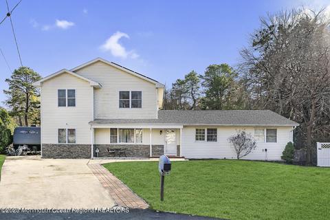 280 Granite Ct, Brick, NJ 08723