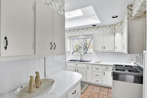 10 Circle Dr, Rumson, NJ 07760 photo 14
