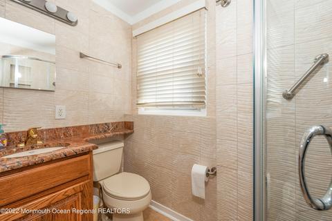 33 Union St, Matawan, NJ 07747 photo 24