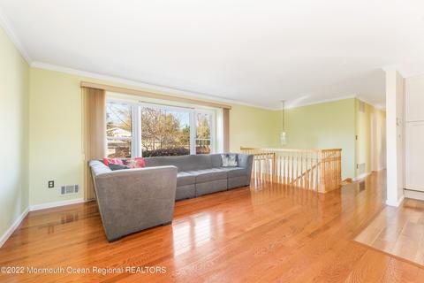 33 Union St, Matawan, NJ 07747 photo 6